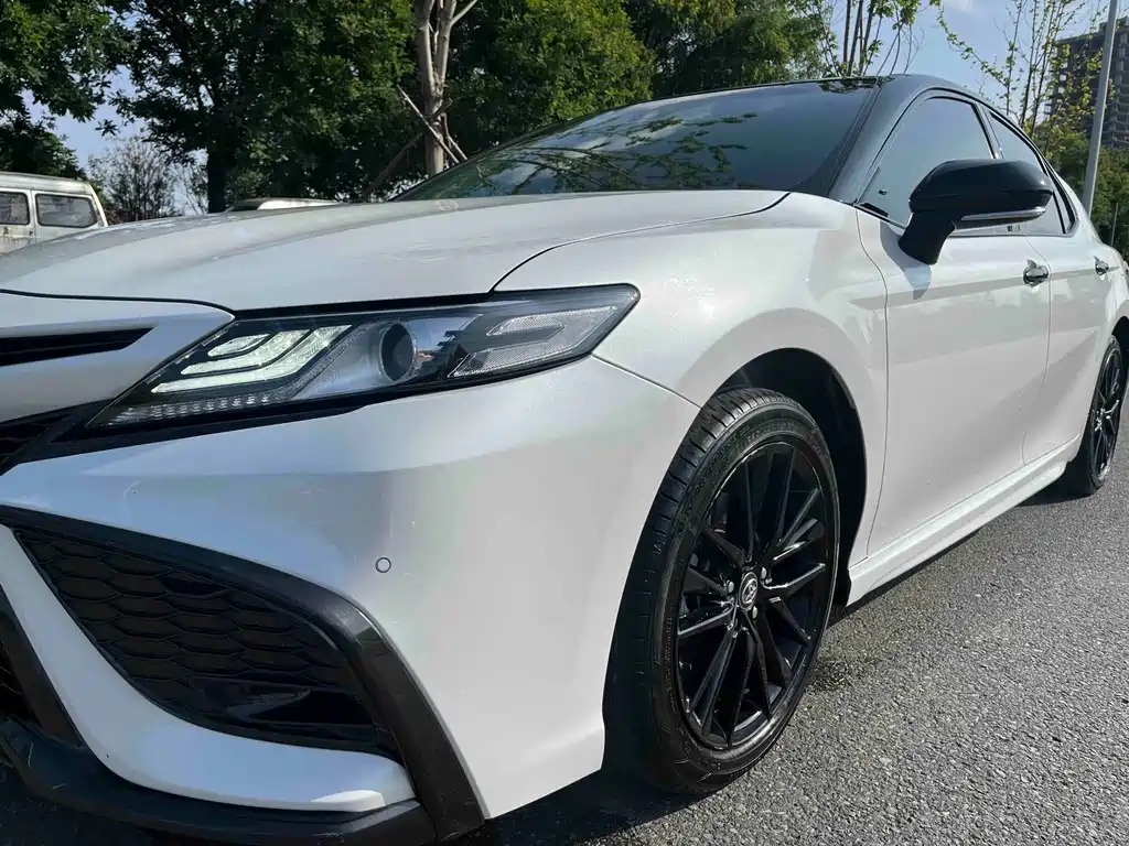 Camry 2023 2.0S Knight Edition