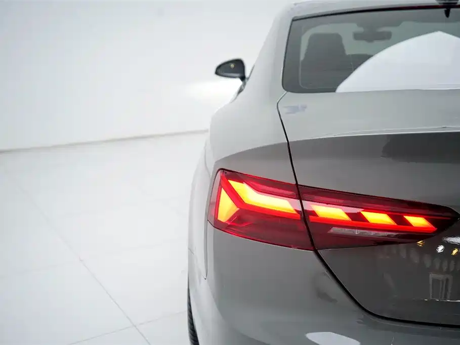Audi A5 Import 2021 Coupe 45 TFSI quattro Premium Dynamic Edition