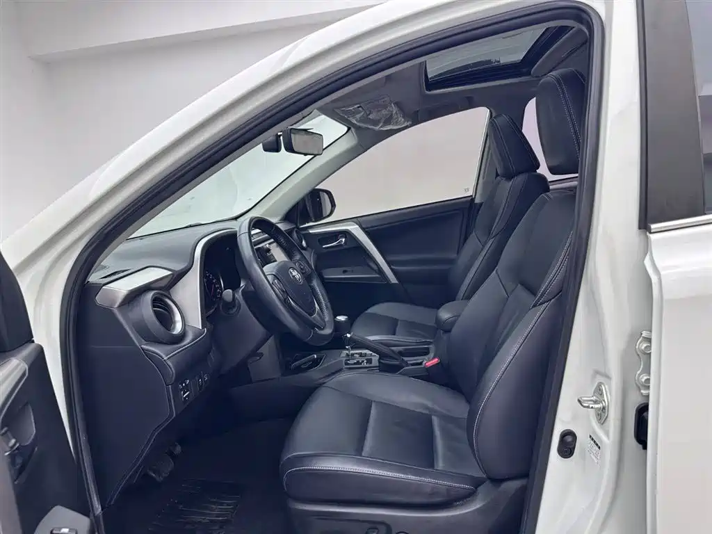 RAV4 2019款 2.0L CVT两驱智尚版 国VI
