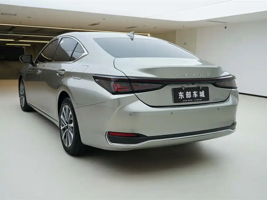 Lexus ES 2025 200 Prestige Edition