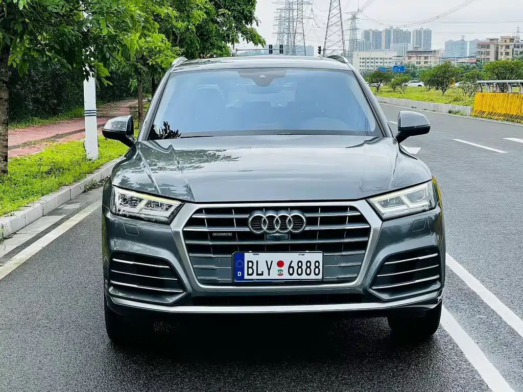 Audi Q5L 2020 45 TFSI Prestige Fashion Edition