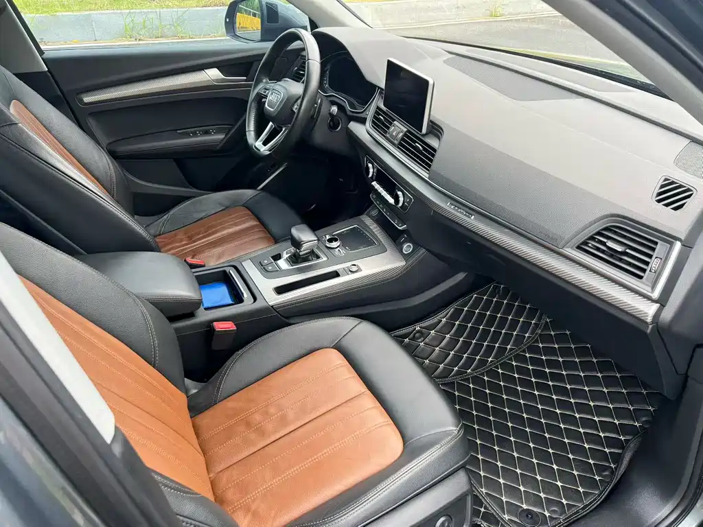 Audi Q5L 2020 45 TFSI Prestige Fashion Edition