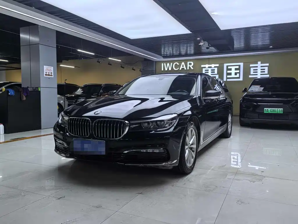 BMW 7 Series 2016 730Li Leading Edition