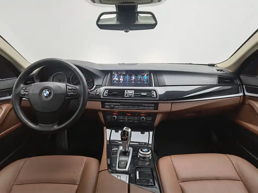 BMW 5 Series 2014 model 520Li Elegant Edition