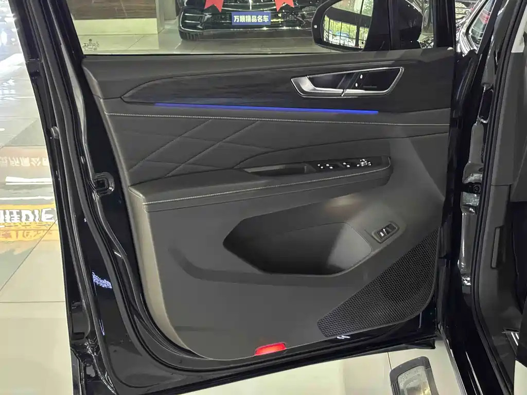 Viloran 2023 Model Year Revised 380TSI Flagship Edition