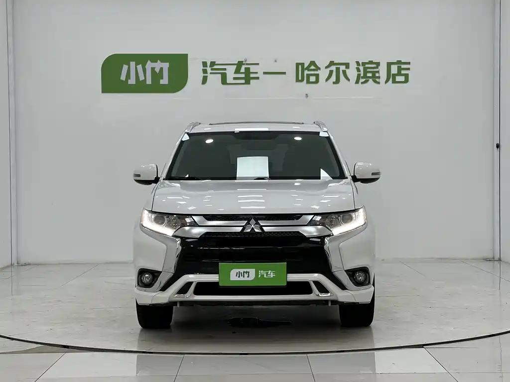 Outlander 2021 2.0L 2WD Enjoyment Edition 5-seat