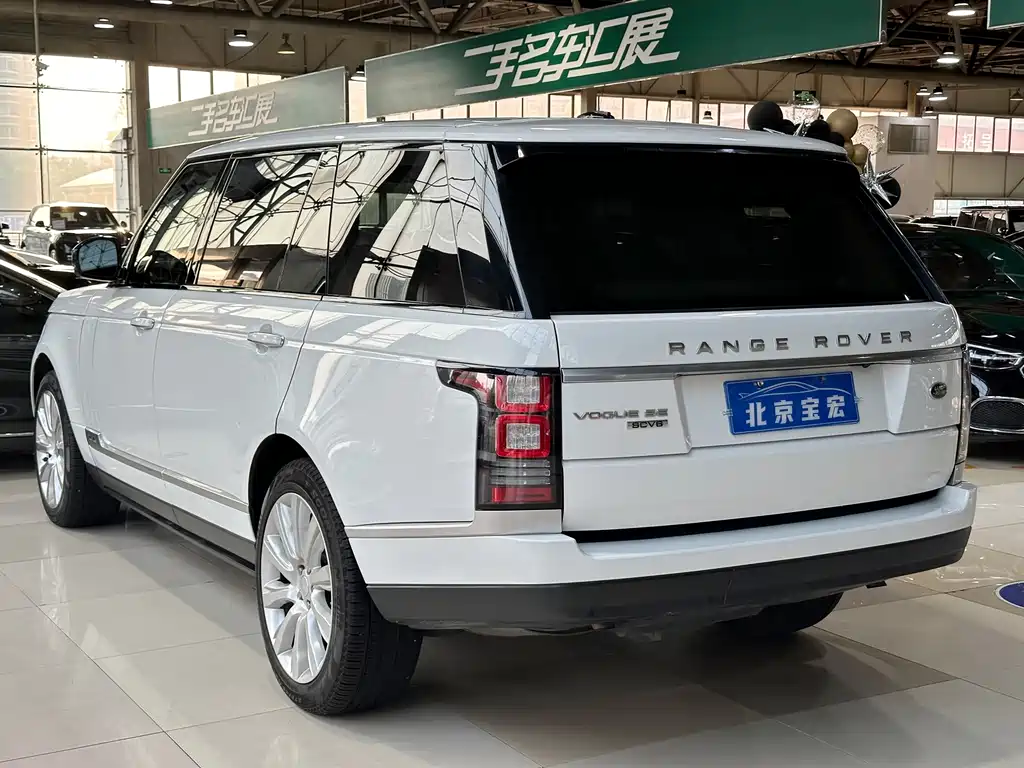 Range Rover 2015 3.0 SC V6 Vogue SE Extended Edition