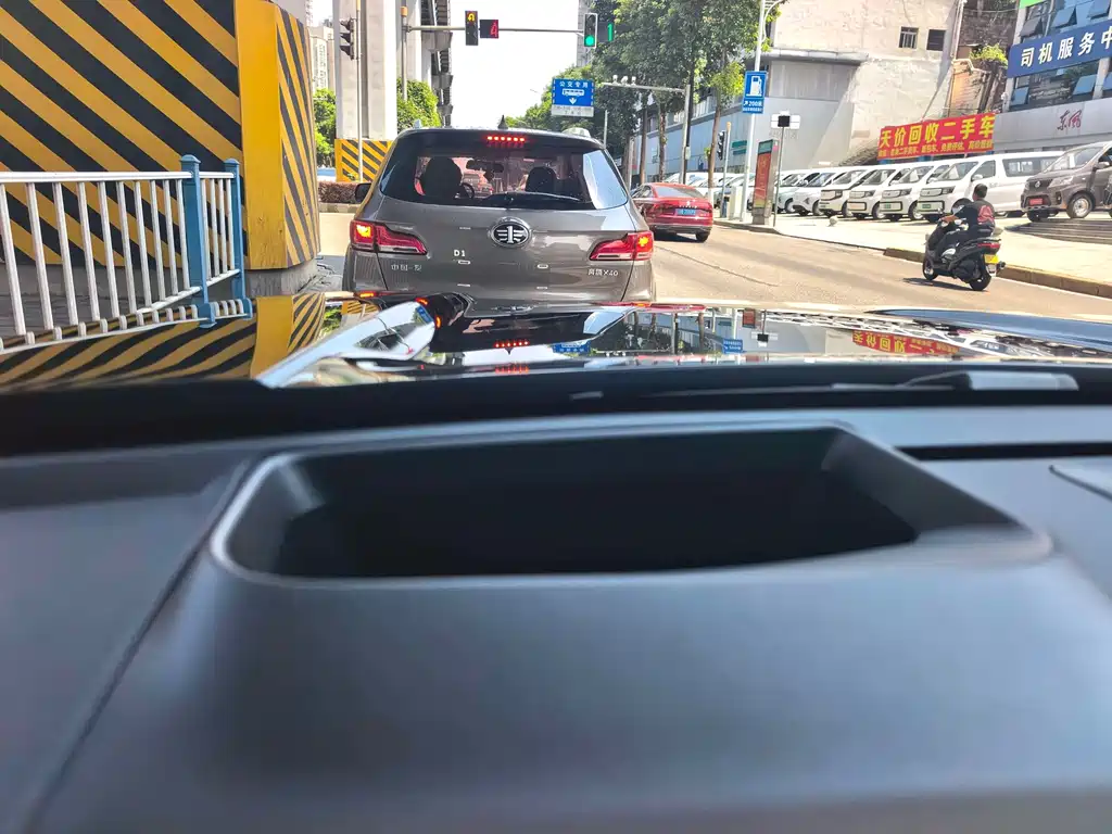 Haval Mandragon Fuel 2025 Model 2.0T 4WD Ultra