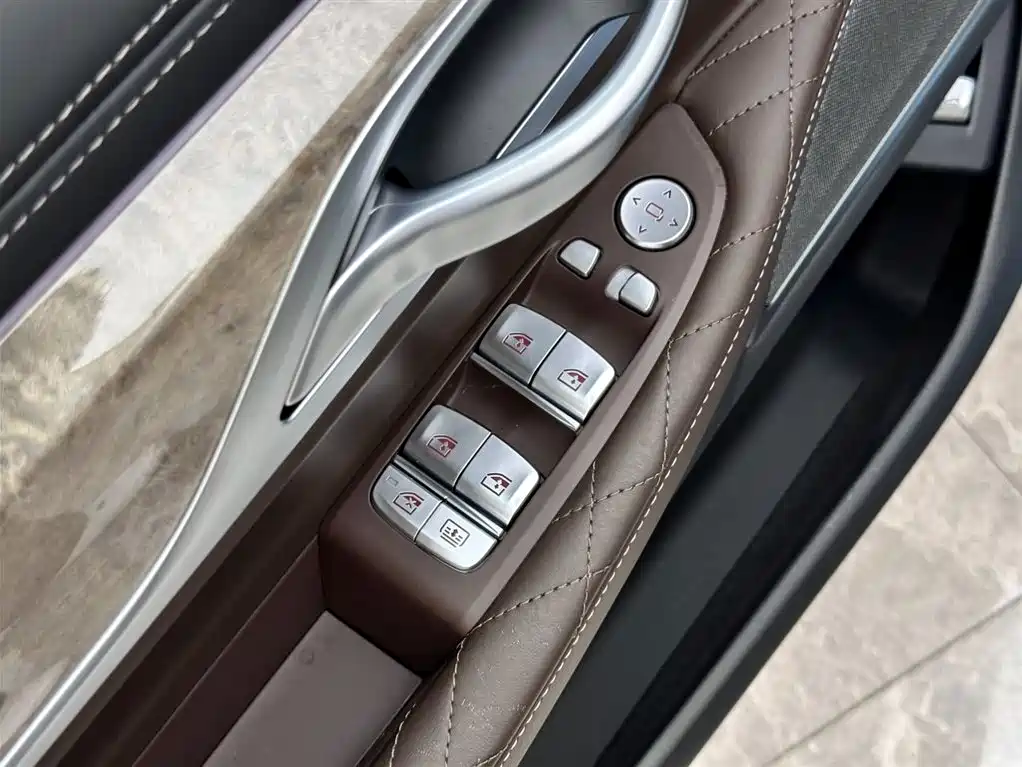BMW 7 Series 2019 740Li Leading Edition Luxury Package