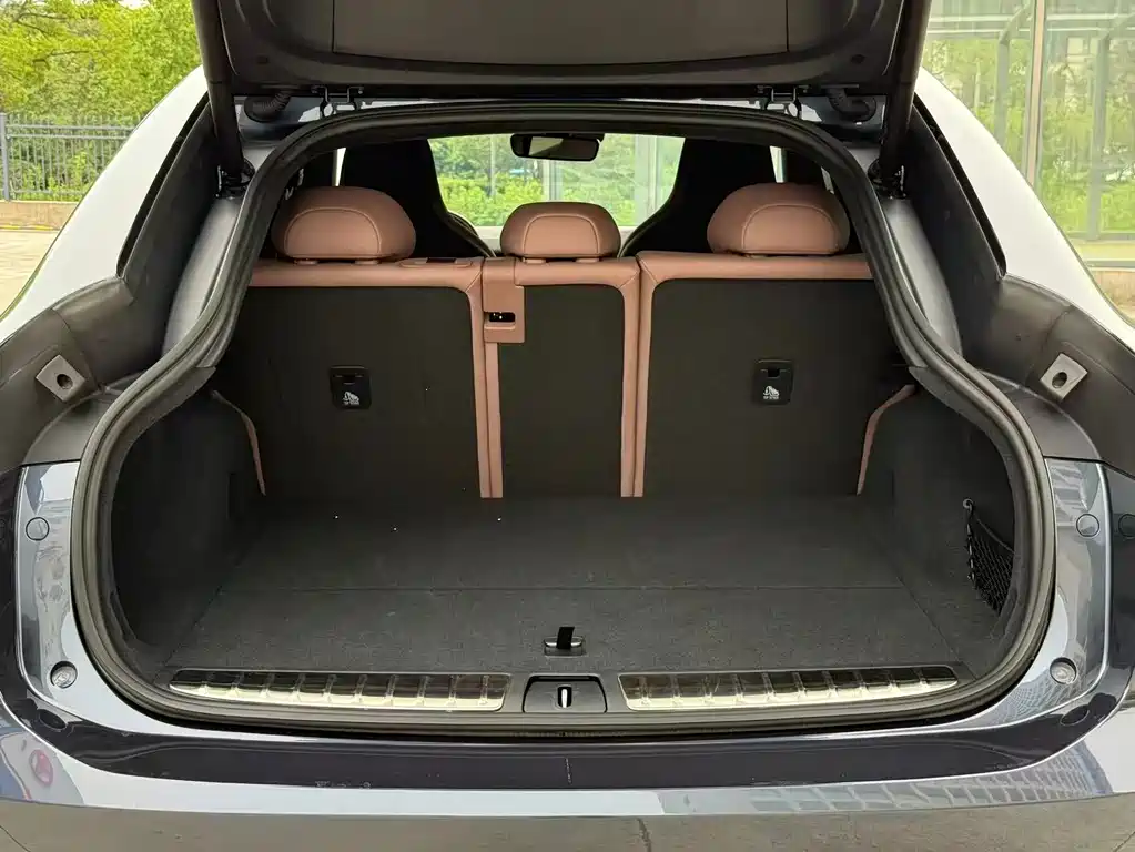 NIO EC6 2023 Model 75kWh