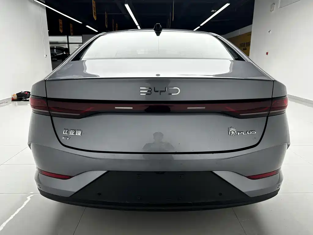 QinPLUS 2025 EV Intelligent Driving Edition 510KM Surpassing Version
