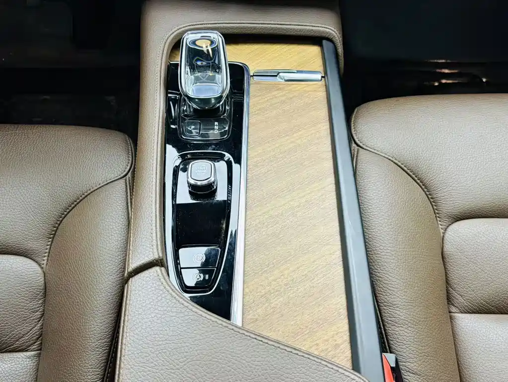 Volvo S90 2021 B5 Intelligent Comfort Luxury Edition