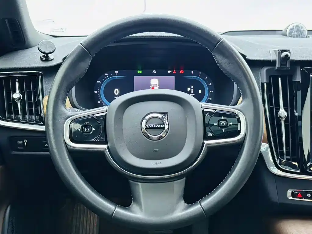 Volvo S90 2021 B5 Intelligent Comfort Luxury Edition