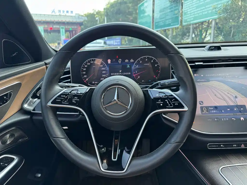 Mercedes-Benz E-Class 2024 E 300 L Luxury Edition