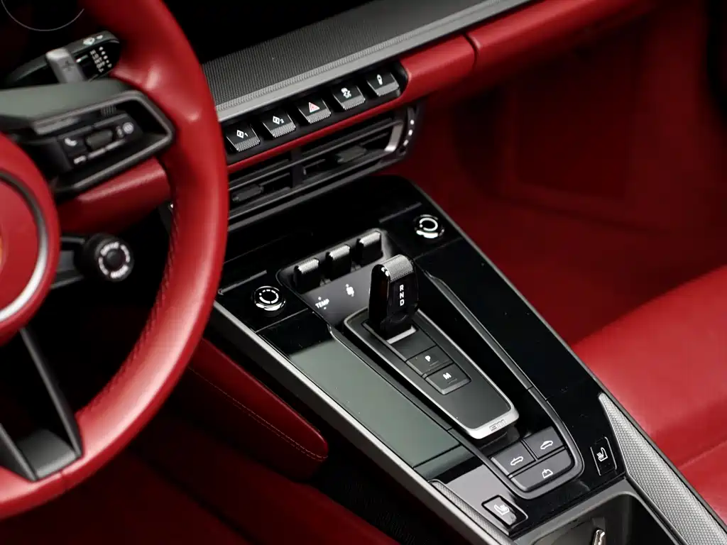 Porsche 911 Carrera Cabriolet 3.0T 2020 Model