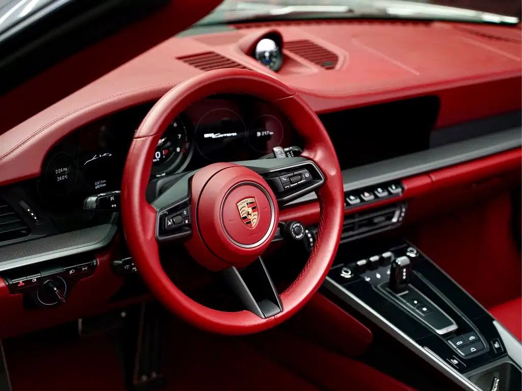 Porsche 911 Carrera Cabriolet 3.0T 2020 Model
