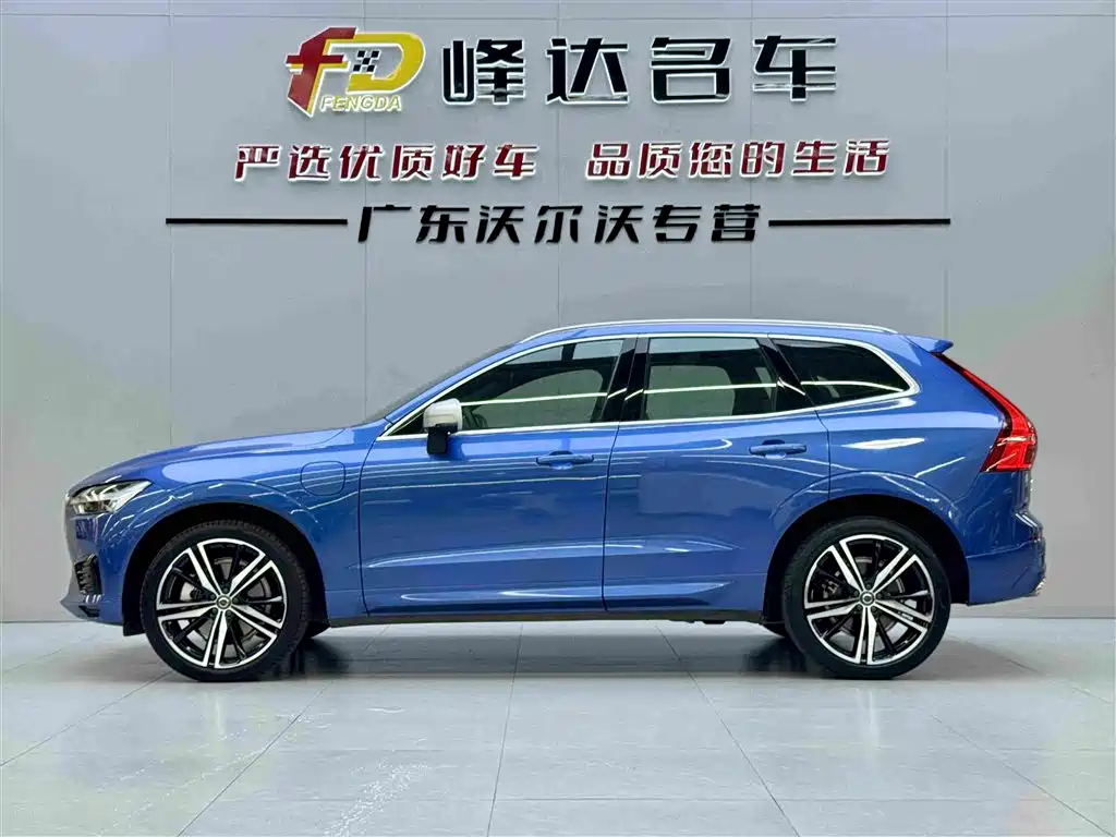 Volvo XC60 Plug-in Hybrid 2019 T8 E驱 Hybrid Smart雅 Motion Edition National V