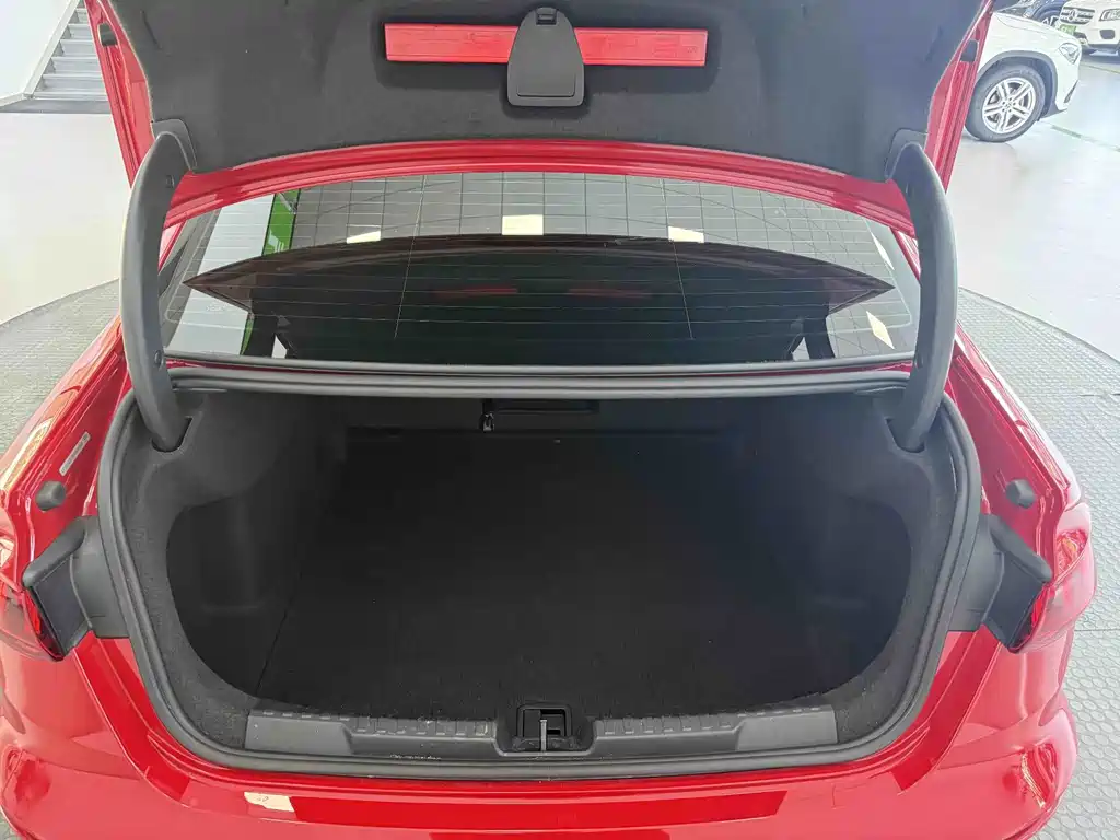 Audi A3 2022 model A3L Limousine 35 TFSI Sportline