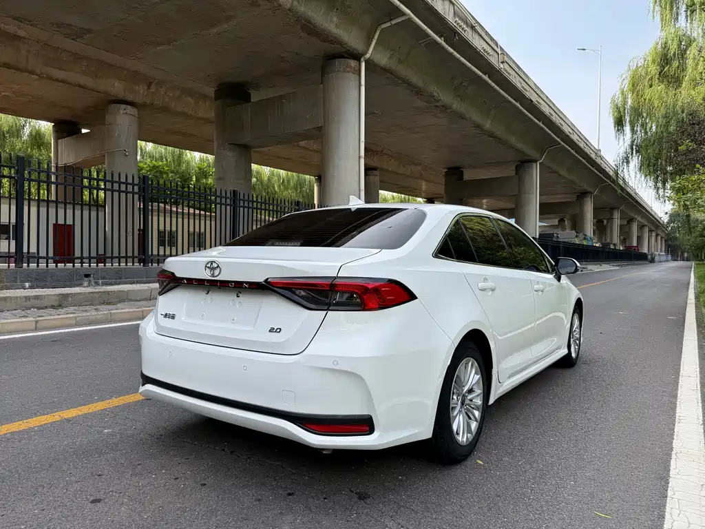 Asia Lion 2021 2.0L Luxury Edition