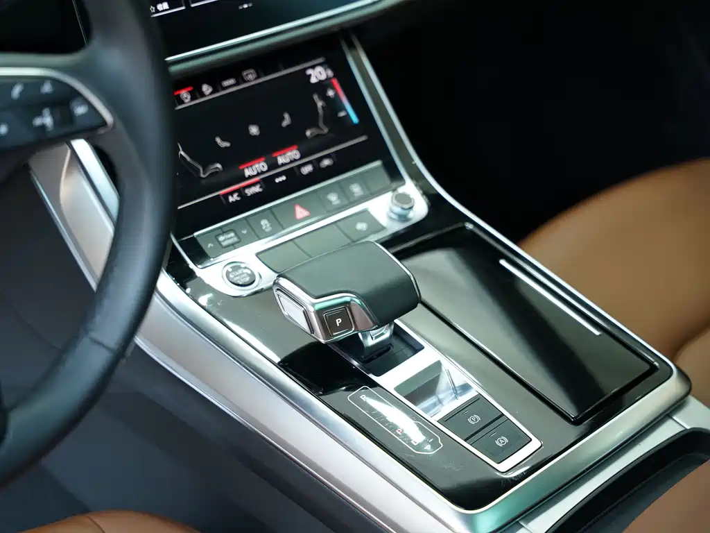 Audi Q8 2021 55 TFSI Luxury Dynamic Edition