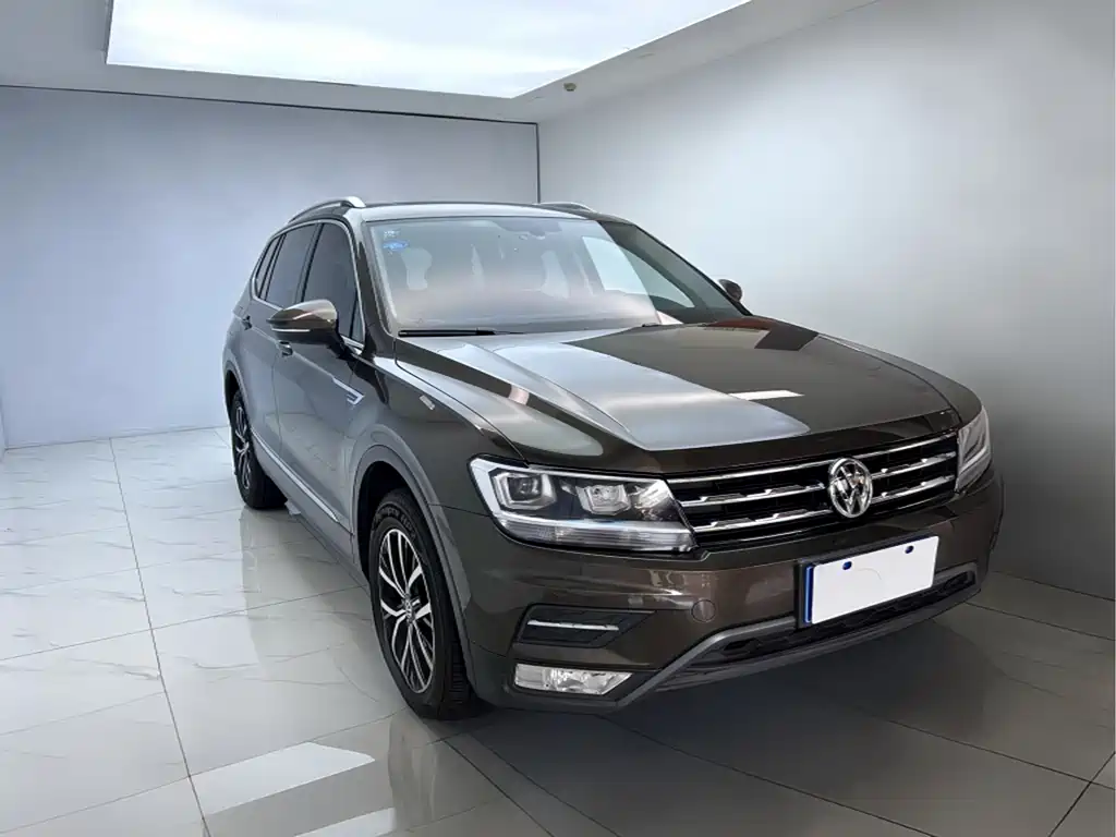 Tiguan L 2017 330 TSI Automatic Two-Wheel Drive Luxury Edition