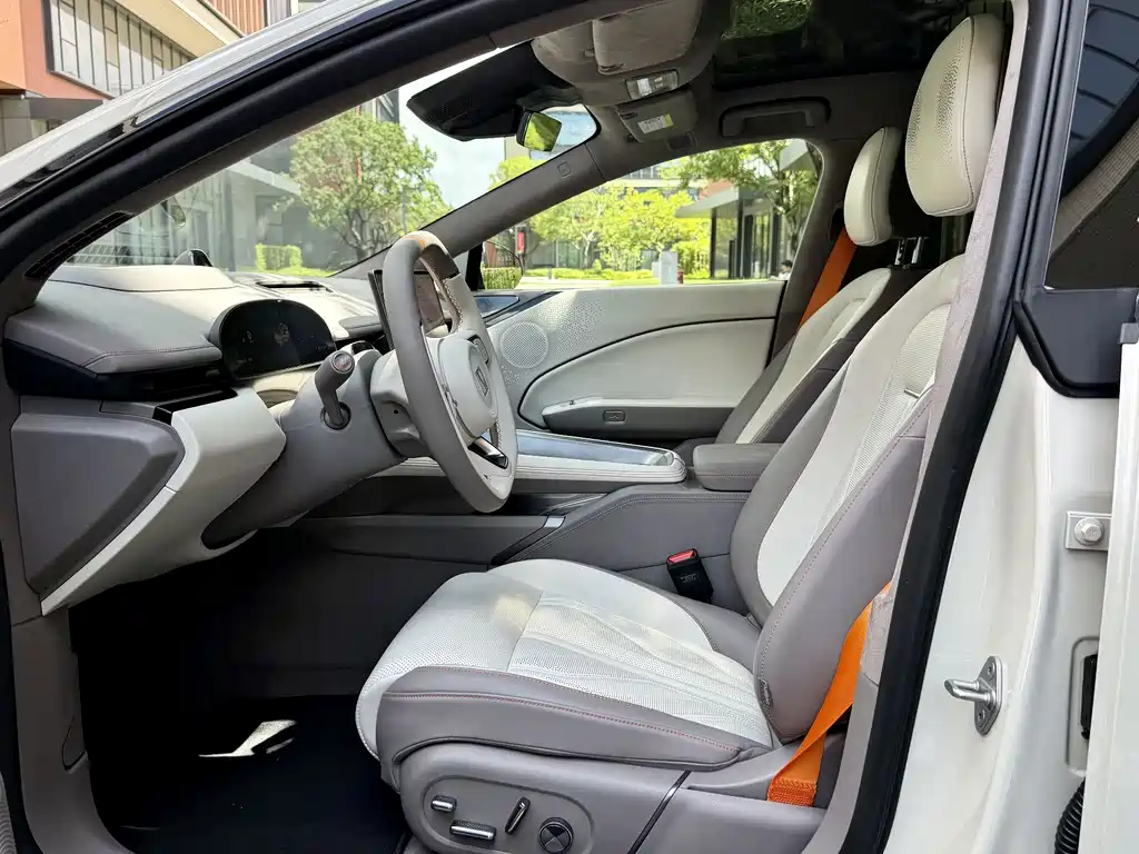 Jizhe 007 GT 2025 Edition Four-wheel Drive Intelligent Driving Version 75kWh