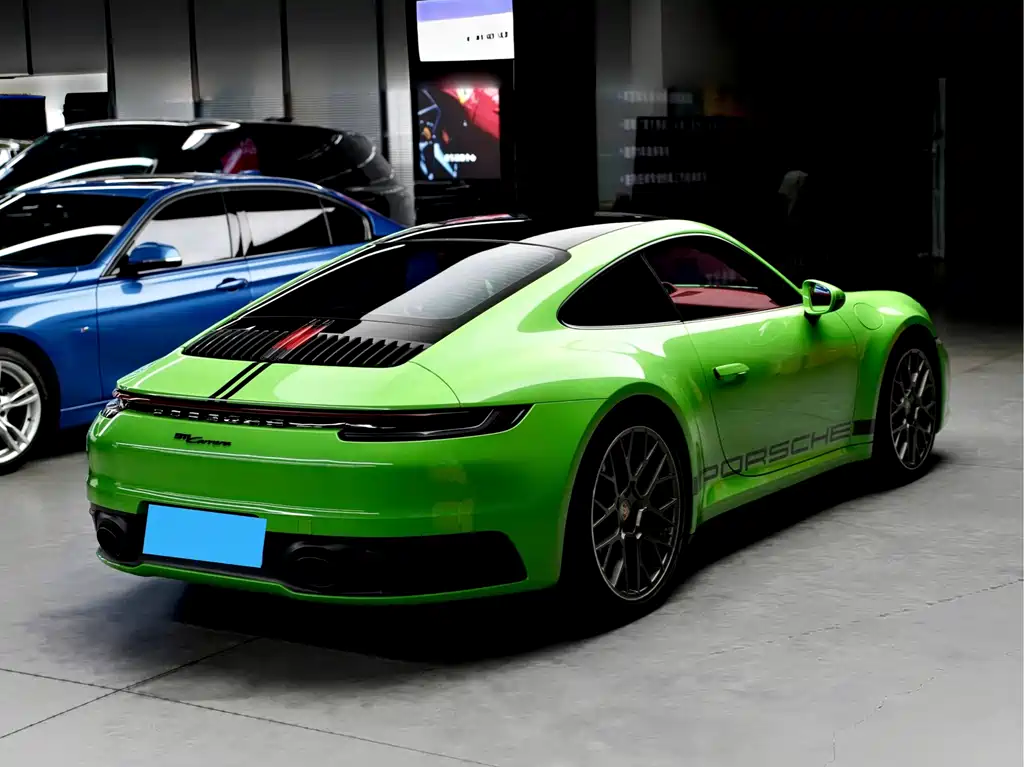 Porsche 911 2023 Carrera 3.0T