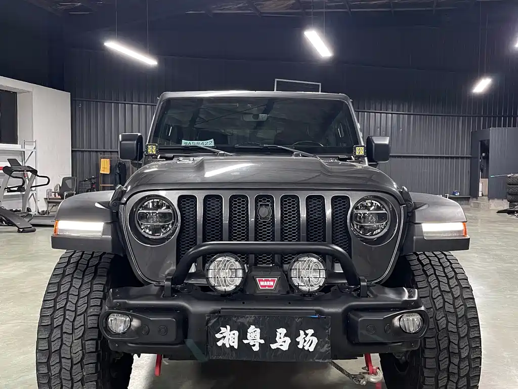 Jeep Wrangler 2019 2.0T Sahara Four-Door Edition National VI