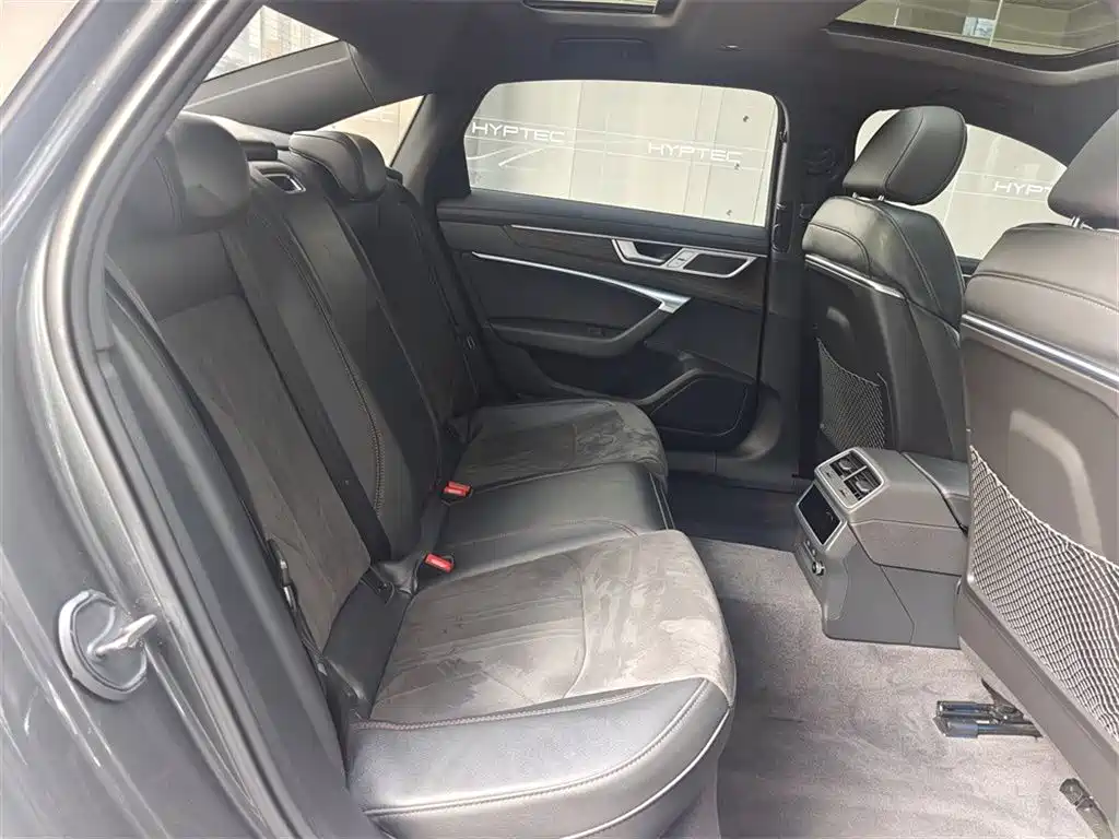 Audi A6L 2024 model 45 TFSI Premium Dynamic Edition