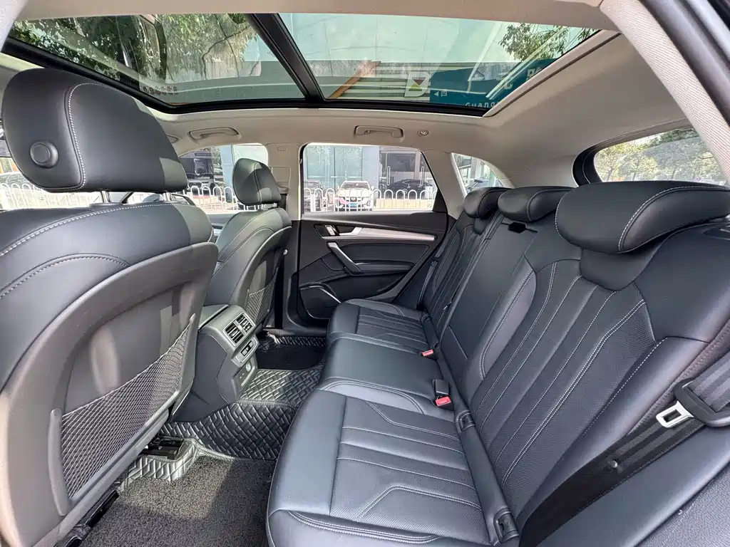 Audi Q5L 2024 model 40 TFSI Sporty Dynamic Edition