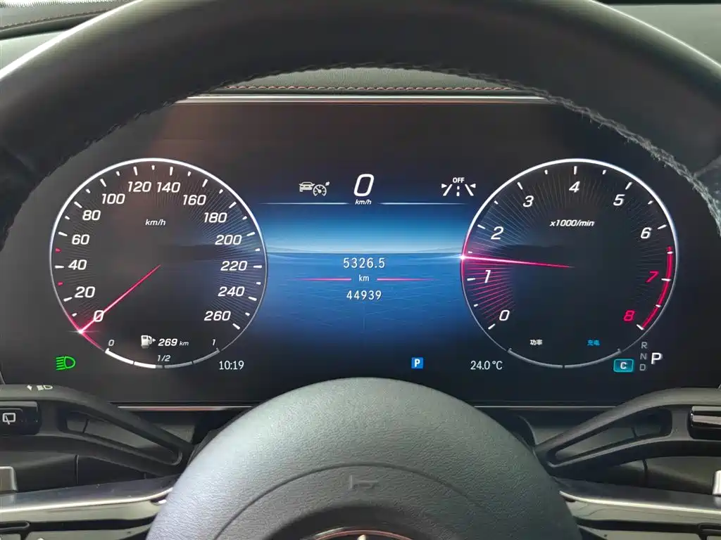 Mercedes-Benz GLC 2023 260 L 4MATIC Luxury 5-door