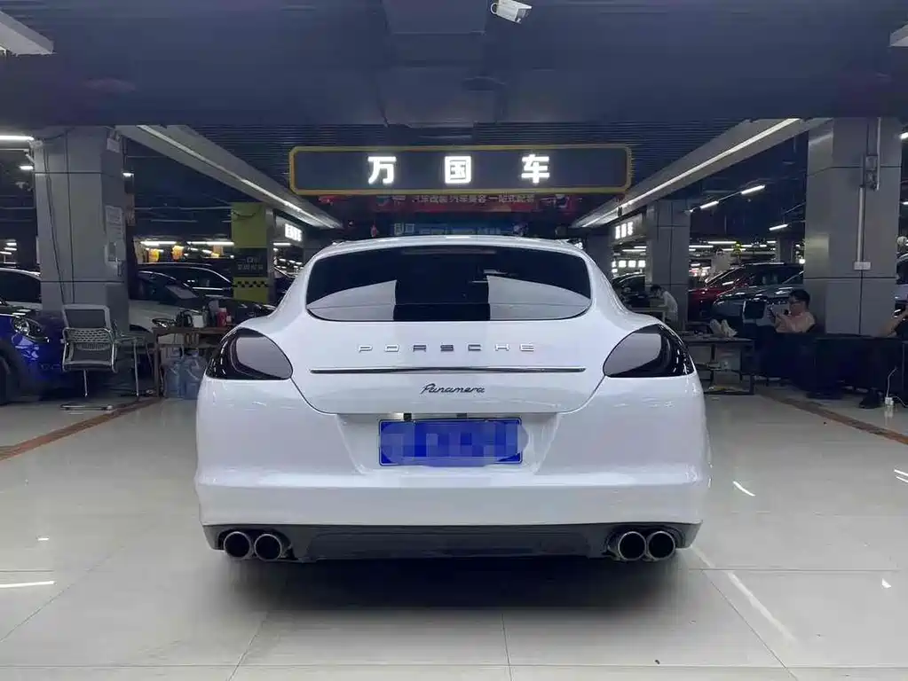 Panamera 2013 4 Platinum Edition 3.6L