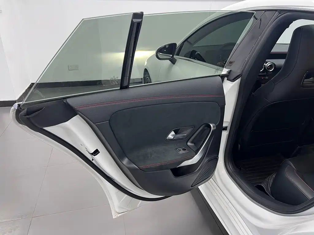 Mercedes-Benz CLA Imported 2023 CLA 200 Coupé