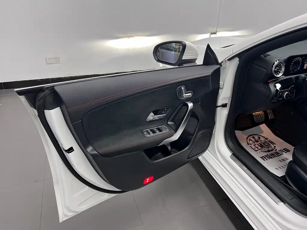 Mercedes-Benz CLA Imported 2023 CLA 200 Coupé