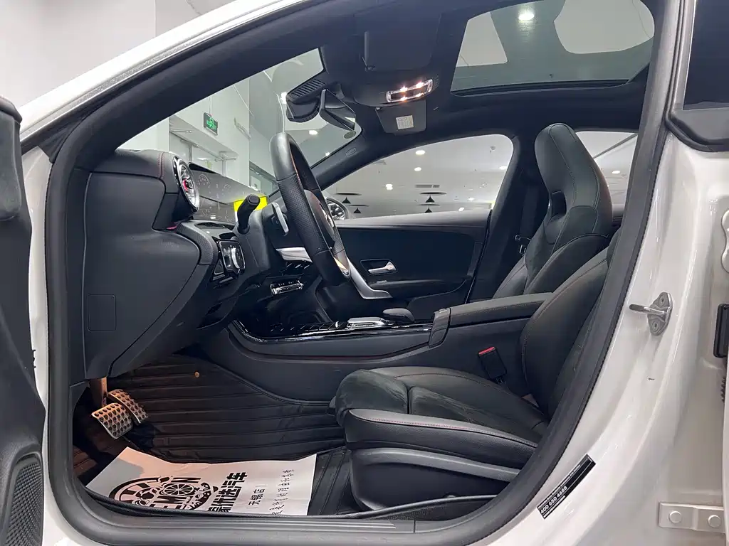 Mercedes-Benz CLA Imported 2023 CLA 200 Coupé