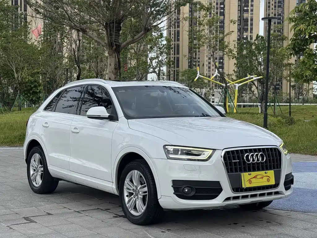 Audi Q3 2013 35 TFSI quattro Tech Line