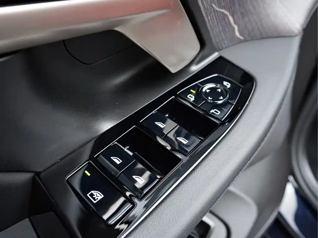 BMW 5 Series 2026 Model 530Li Grandeur Edition M Sport Package