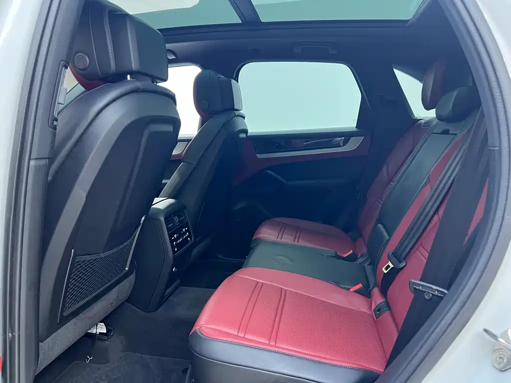 Cayenne 2025 Model Cayenne 3.0T Dream Edition