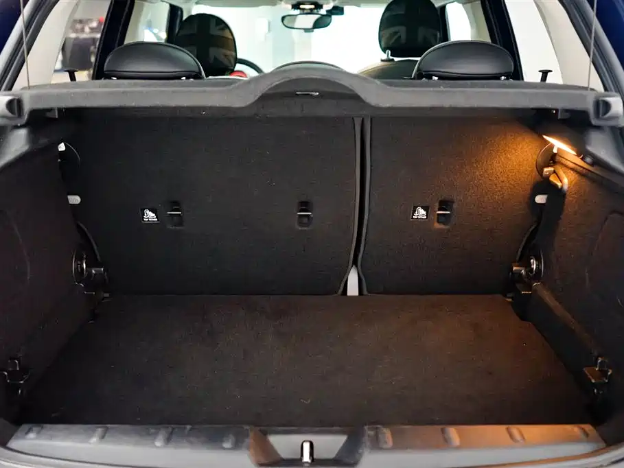 2019 MINI Cooper S Artist 5-Door Edition