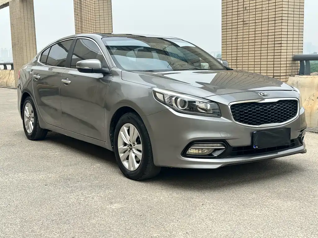 Kia K4 2014 1.8L Automatic GLS