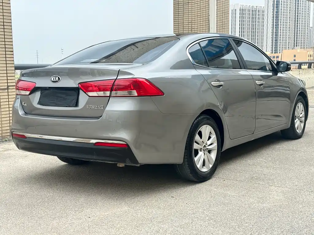 Kia K4 2014 1.8L Automatic GLS