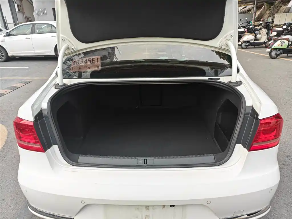 Magotan 2013 1.8TSI Leading Edition