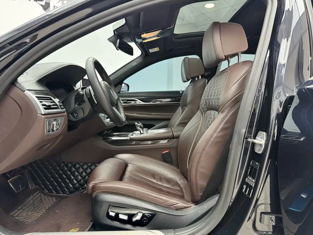BMW 7 Series 2019 Model Facelift 730Li M Sport Package