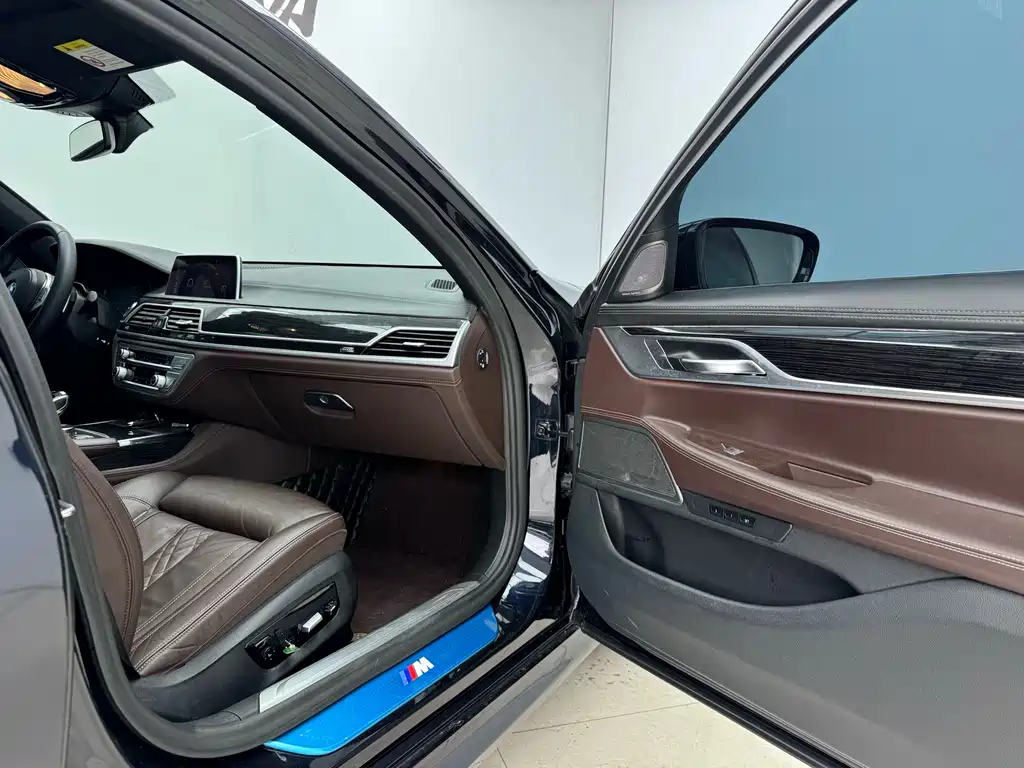 BMW 7 Series 2019 Model Facelift 730Li M Sport Package