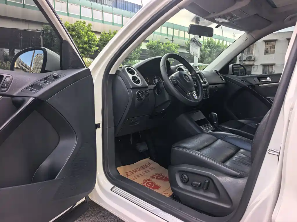 Touguan 2013 1.8TSI Automatic Two-wheel Drive Luxury Edition