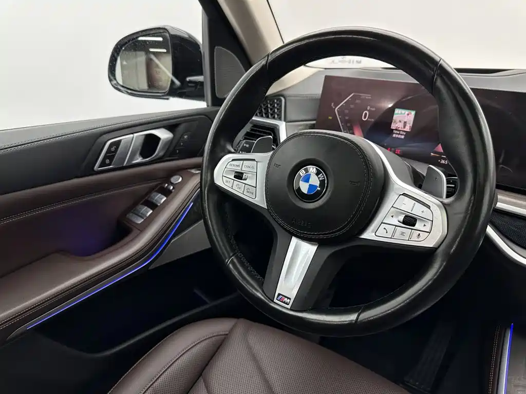 BMW X5 2023 xDrive 30Li M Sport Night Package尊享型