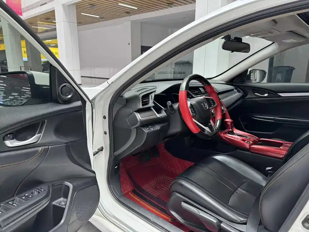 Civic 2019 220TURBO CVT Sport Edition National VI