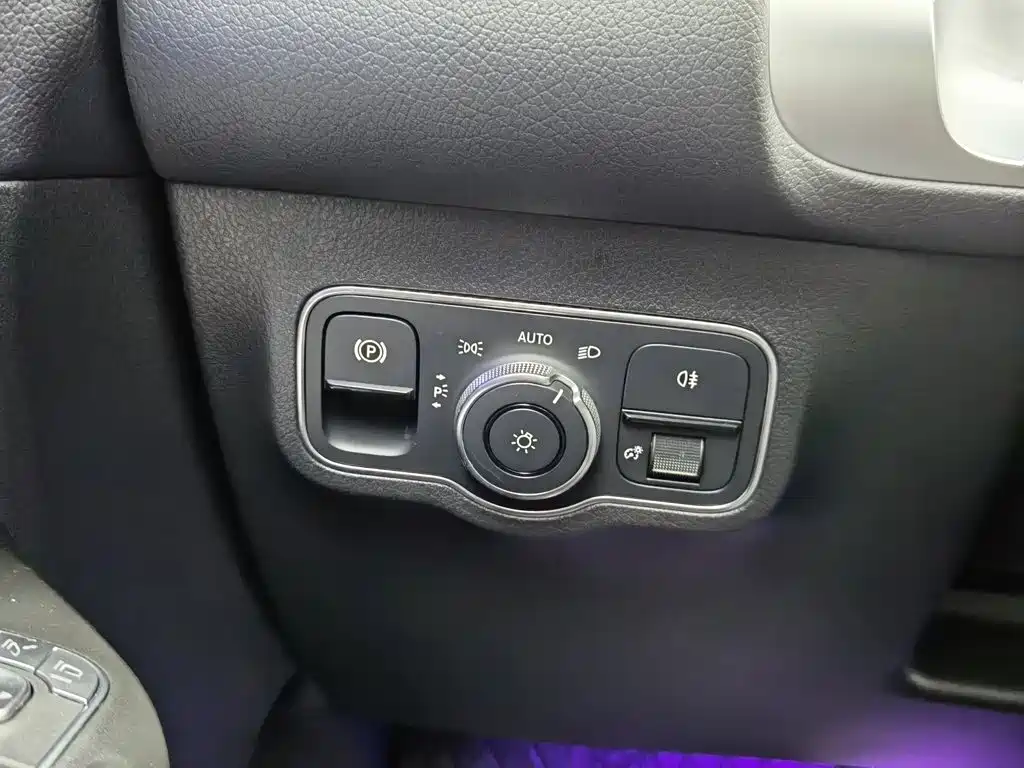 Mercedes-Benz GLB 2022 Facelift 200 Style Edition