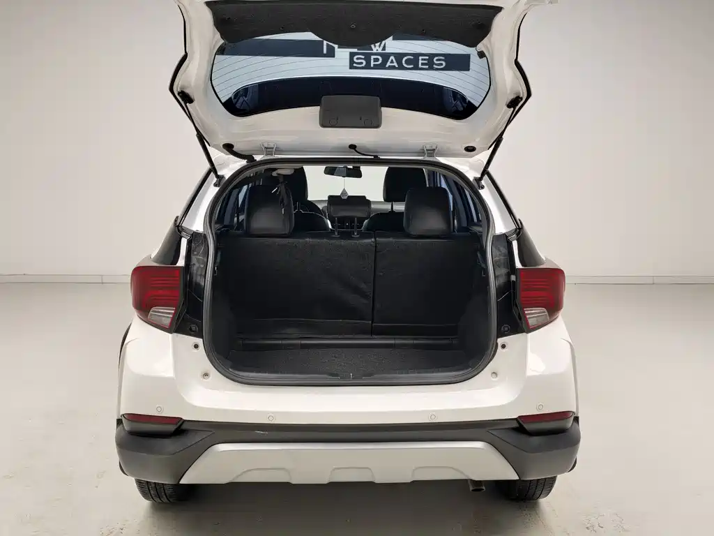 Yaris L 2022款 Yaris X 1.5L CVT Luxury Plus Edition