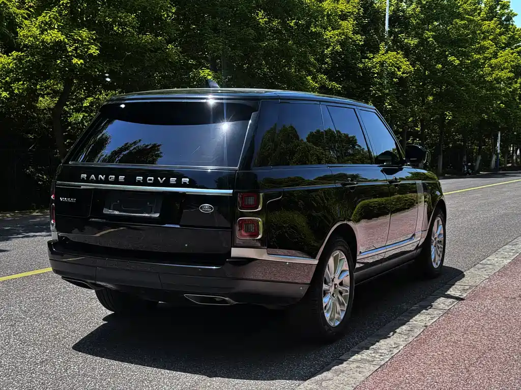 Range Rover 2021 3.0 L6 Legacy Edition